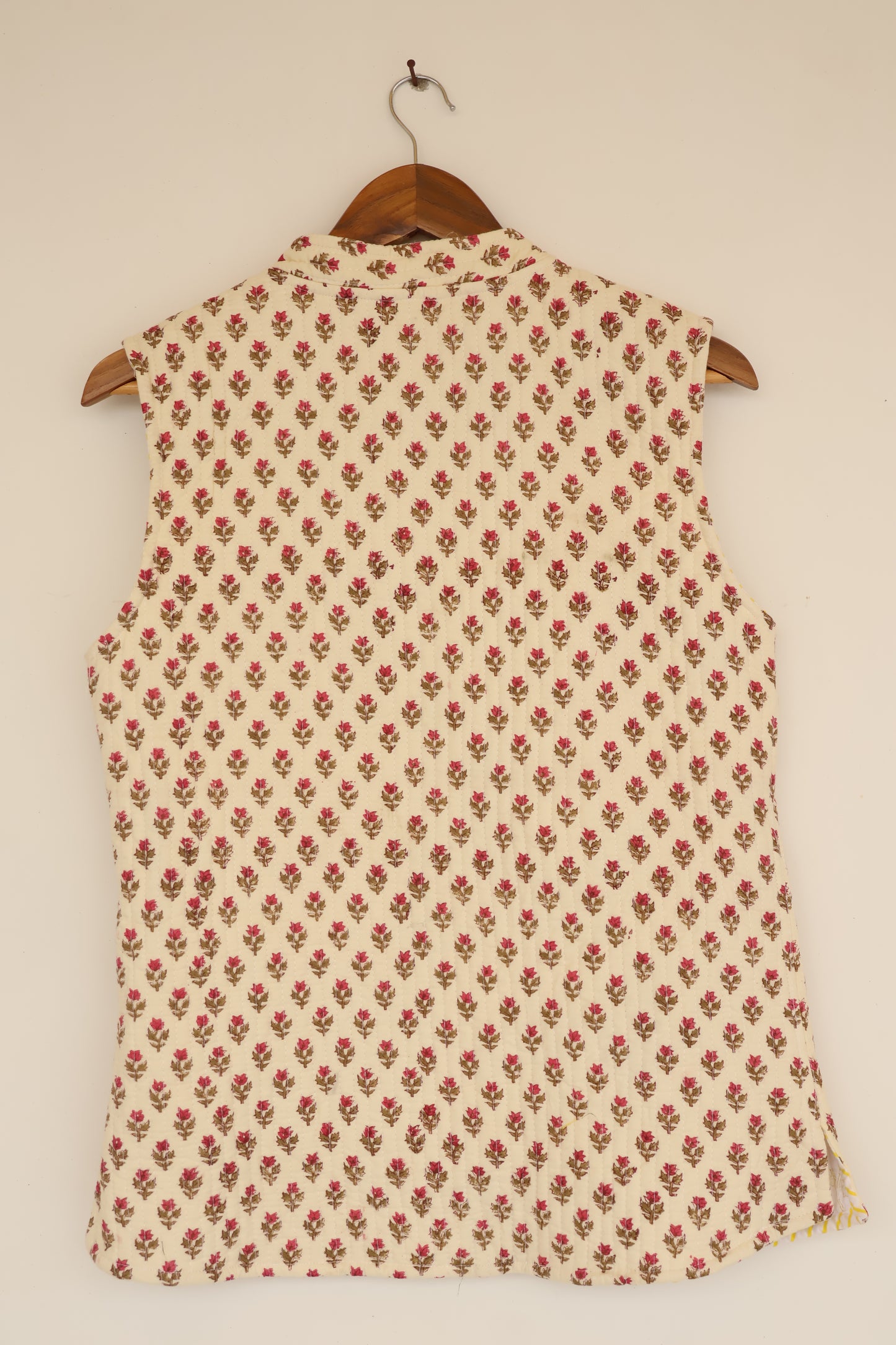 Handblock Printed Cotton Quilted Jacket – Cream with Floral Motif